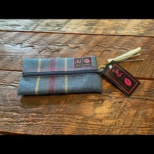 Makeup junkie cosmetic bag